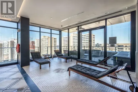 255 Bay Street Ottawa ON K1R 0C5