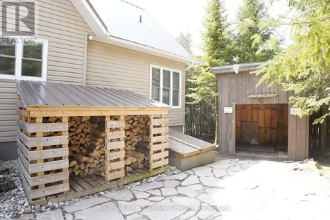 55 Devil's Glen Road Northern Bruce Peninsula ON N0H 2T0