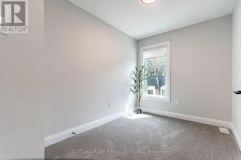 143 Elgin Street North Cambridge ON N1R 0E1