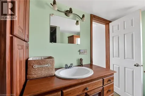 111 Haldimand Rd 17 Road Dunnville ON N0A 1E0