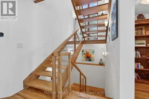 12 Walker Road Tiny ON L0L 2J0