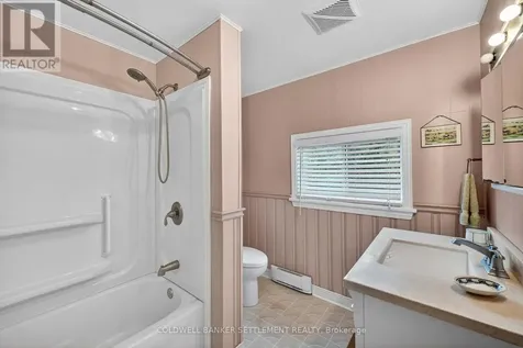 33 B3 Road Rideau Lakes ON K0G 1L0