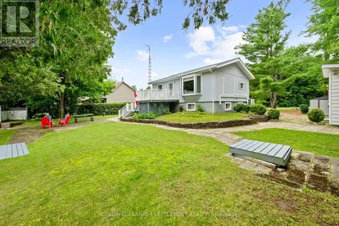 33 B3 Road Rideau Lakes ON K0G 1L0