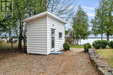 33 B3 Road Rideau Lakes ON K0G 1L0