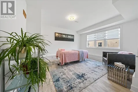 118 Berkely Street Wasaga Beach ON L9Z 0K5
