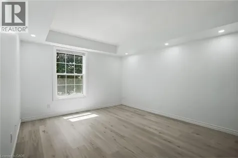 4003 Kilmer Drive Burlington ON L7M 4M1