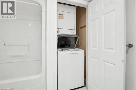 4003 Kilmer Drive Burlington ON L7M 4M1