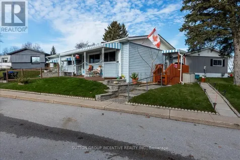 2 Mimosa Crescent Innisfil ON L9S 1P7