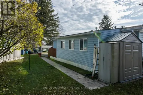 2 Mimosa Crescent Innisfil ON L9S 1P7