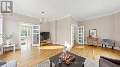 21455 Warden Avenue East Gwillimbury ON L0G 1R0