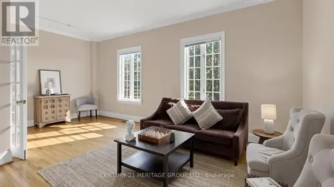 21455 Warden Avenue East Gwillimbury ON L0G 1R0