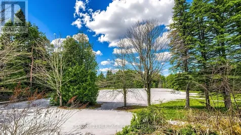 21455 Warden Avenue East Gwillimbury ON L0G 1R0