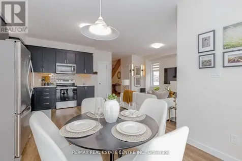 8 Moon Crescent Cambridge ON N1S 0C4