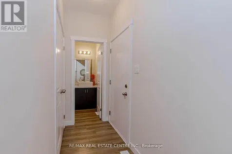 8 Moon Crescent Cambridge ON N1S 0C4