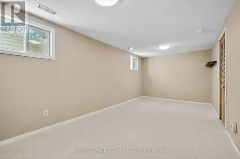 3205 Uplands Drive Northeast Ottawa ON K1V 9T3