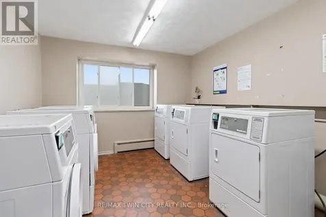 87 St George Street Brantford ON N3R 1V5