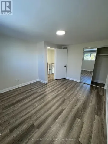 109 Connelly Drive Kitchener ON N2N 2T9