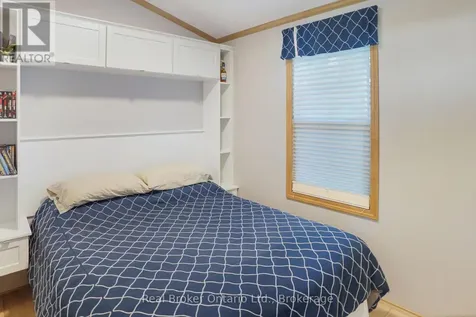 13 Southline Avenue Huron-kinloss ON N2Z 2X5