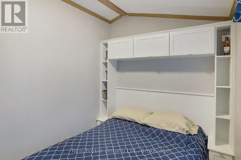 13 Southline Avenue Huron-kinloss ON N2Z 2X5
