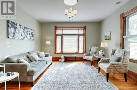 138 Bruce Street South Blue Mountains ON N0H 2P0