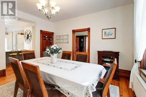 138 Bruce Street South Blue Mountains ON N0H 2P0