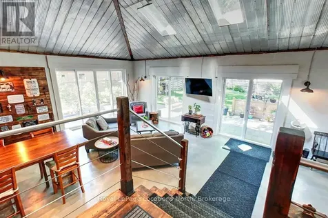 138 Bruce Street South Blue Mountains ON N0H 2P0