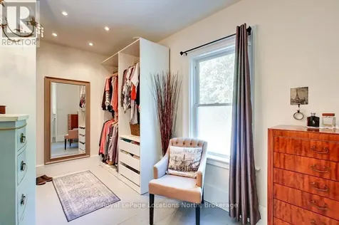 138 Bruce Street South Blue Mountains ON N0H 2P0