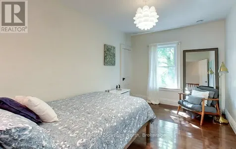 138 Bruce Street South Blue Mountains ON N0H 2P0