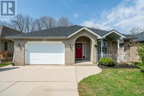 246 16th Avenue Crescent Hanover ON N4N 3V3