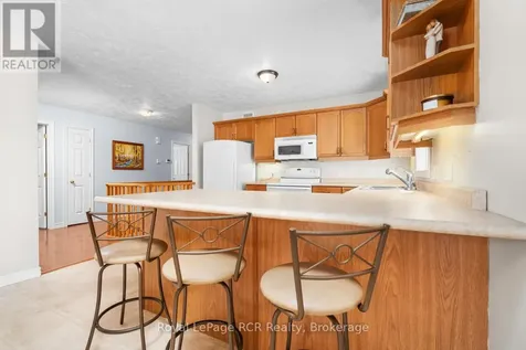 246 16th Avenue Crescent Hanover ON N4N 3V3