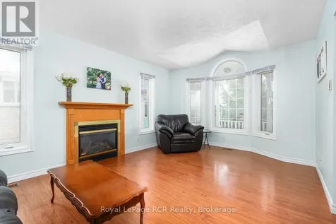 246 16th Avenue Crescent Hanover ON N4N 3V3