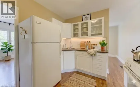 163 Binscarth Road Kitchener ON N2M 3E4