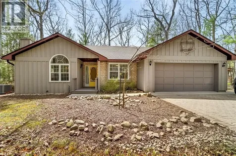 10325 Grand Oaks Drive Grand Bend ON N0M 1T0
