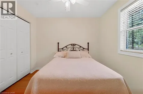 10325 Grand Oaks Drive Grand Bend ON N0M 1T0
