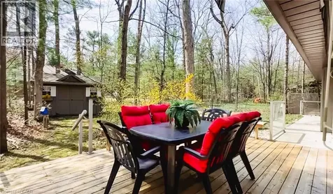 10325 Grand Oaks Drive Grand Bend ON N0M 1T0