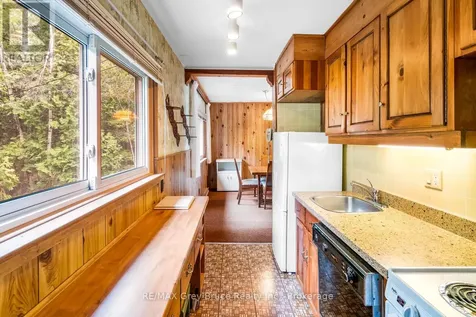 85 Grant Watson Drive Northern Bruce Peninsula ON N0H 2R0