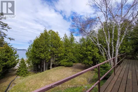 85 Grant Watson Drive Northern Bruce Peninsula ON N0H 2R0
