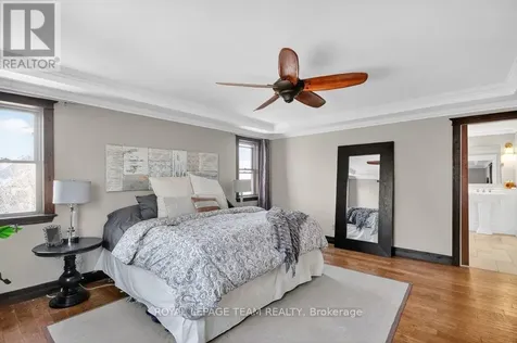 1671 Reindeer Way Ottawa ON K4P 0A2