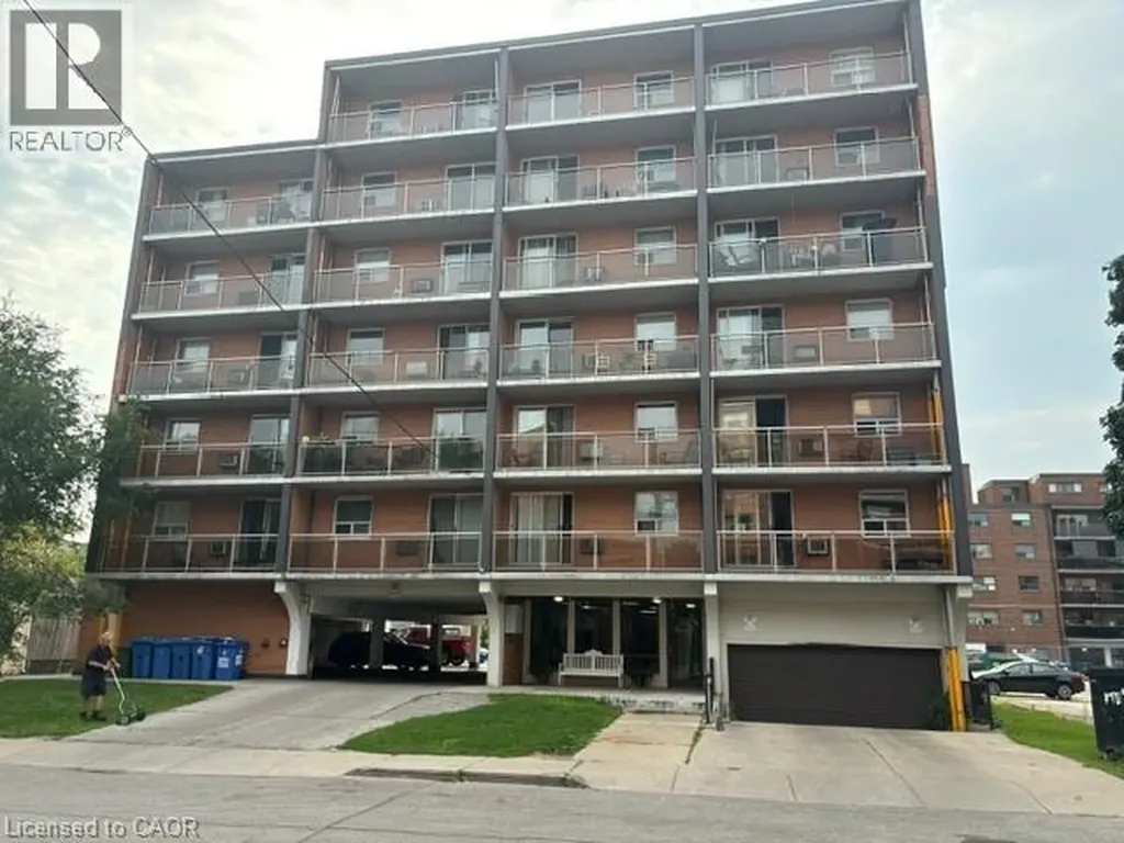30 Summit Avenue Hamilton ON L8V 2R8