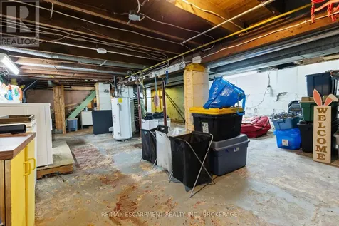 25 Mckinstry Street Hamilton (industrial Sector) ON L8L 6C2