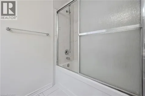 267 Grovehill Crescent Kitchener ON N2R 0K8