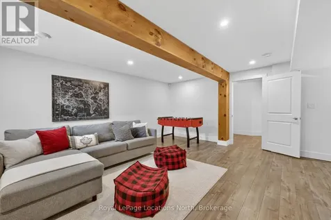 199 Yellow Birch Crescent Blue Mountains ON L9Y 0Z3