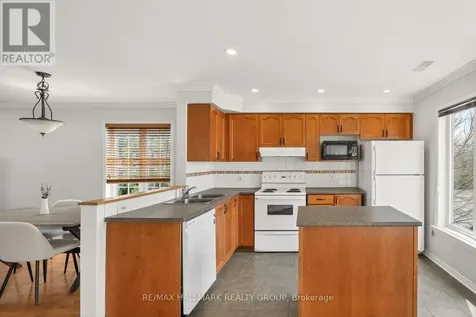 142 Gatestone Private Ottawa ON K1J 1K5