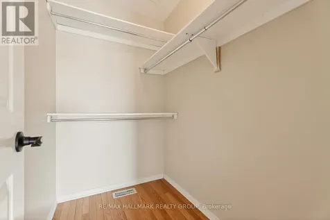 142 Gatestone Private Ottawa ON K1J 1K5