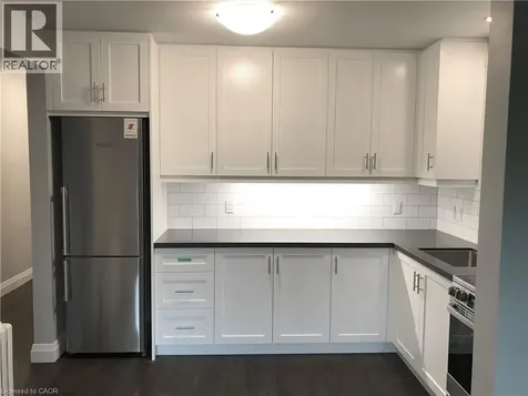 273 Lakeshore Road East Mississauga ON L5G 1G8