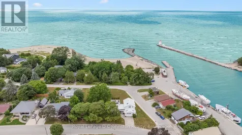 66 Huron Street North Saugeen Shores ON N0H 2L0