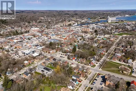 735 5th Avenue East Owen Sound ON N4K 2R7