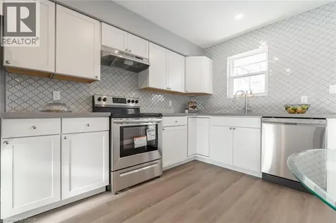 58 Sandalwood Avenue Hamilton ON L8T 2E3