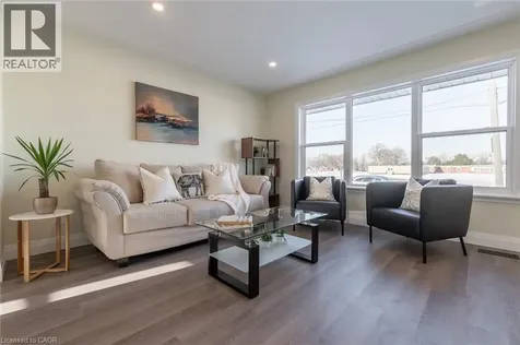 58 Sandalwood Avenue Hamilton ON L8T 2E3