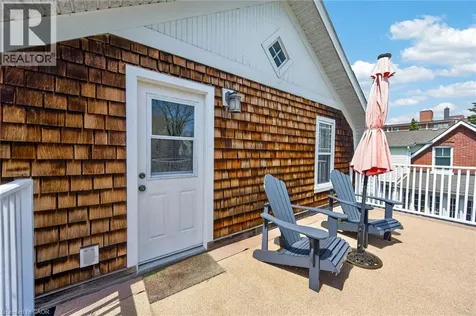 46 Bay Street Mississauga ON L5H 1C3
